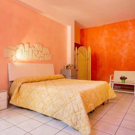 Sikania Bed & Breakfast 3*