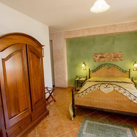 Bed & Breakfast Sikania 3*