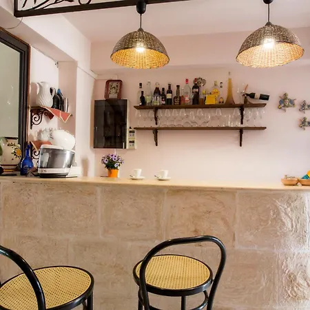 Sikania Bed & Breakfast