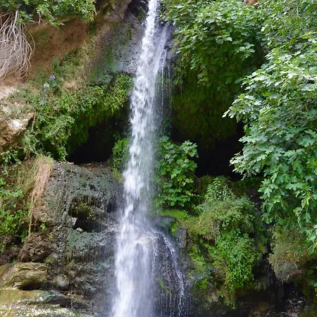 Sikania Bed & Breakfast 4*