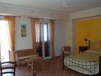 Sikania Bed & Breakfast