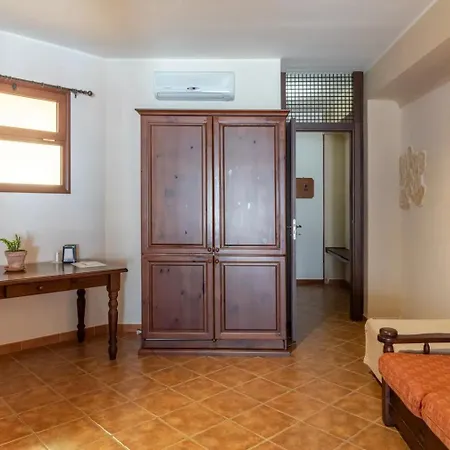 Sikania Bed & Breakfast 4*