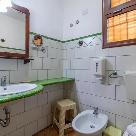 Bed & Breakfast Sikania 3*