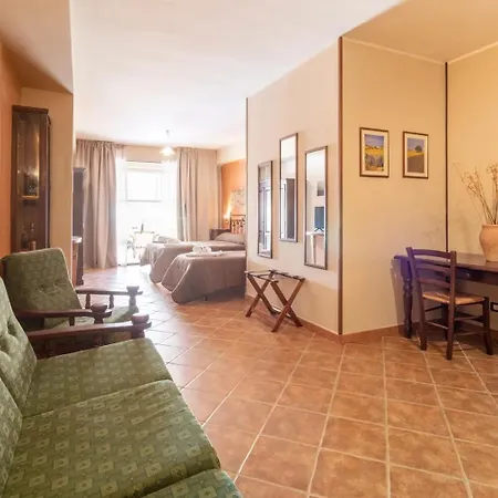 Sikania Bed & Breakfast 4*