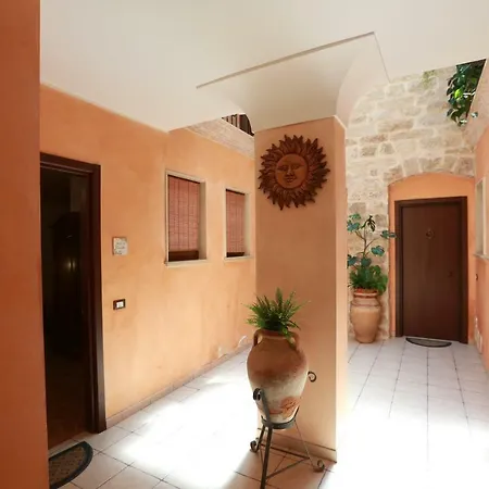 Sikania 3*